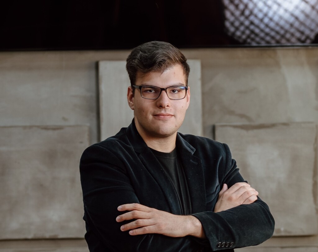 Crítica à Cobertura da Mídia sobre Tragédias Recentes