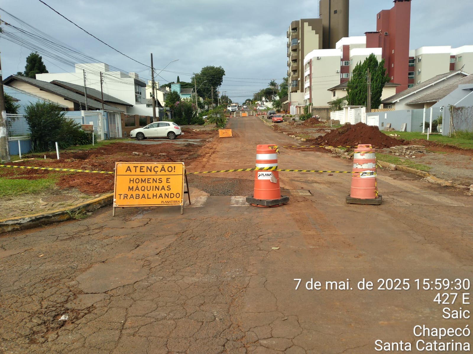 Interdição da Rua Uruguai em Chapecó para Alargamento de Via