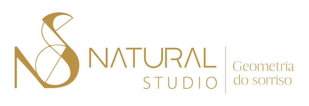 Logo Natural Studio - Clínica Odontológica Premium - Invisalign