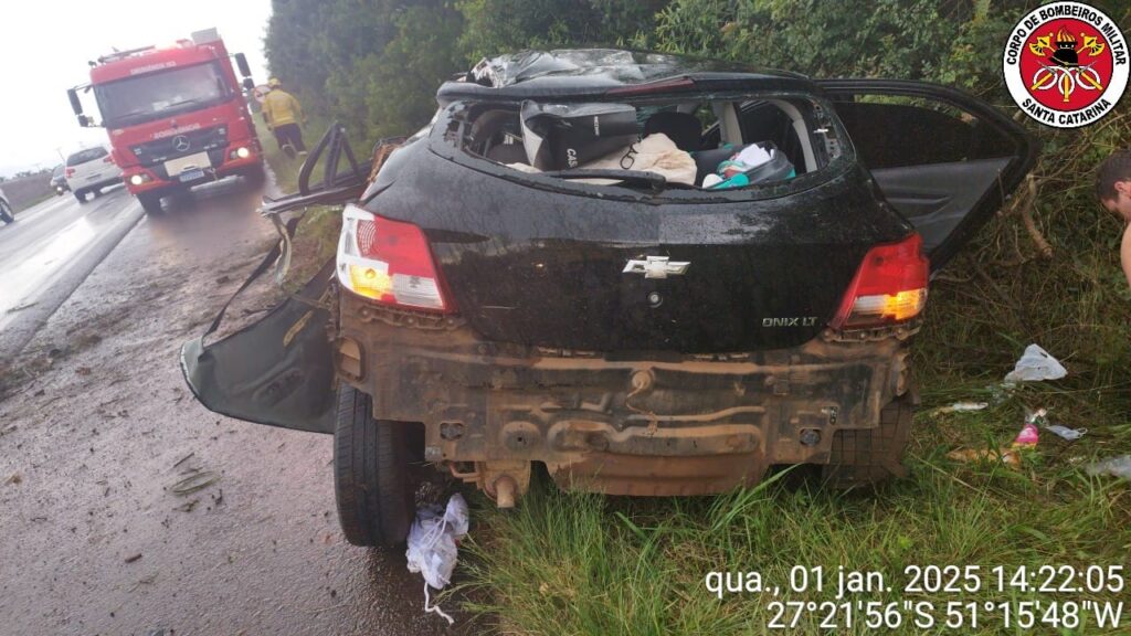 Acidente de Carro Deixa Quatro Feridos na BR-282 em Campos Novos (SC)